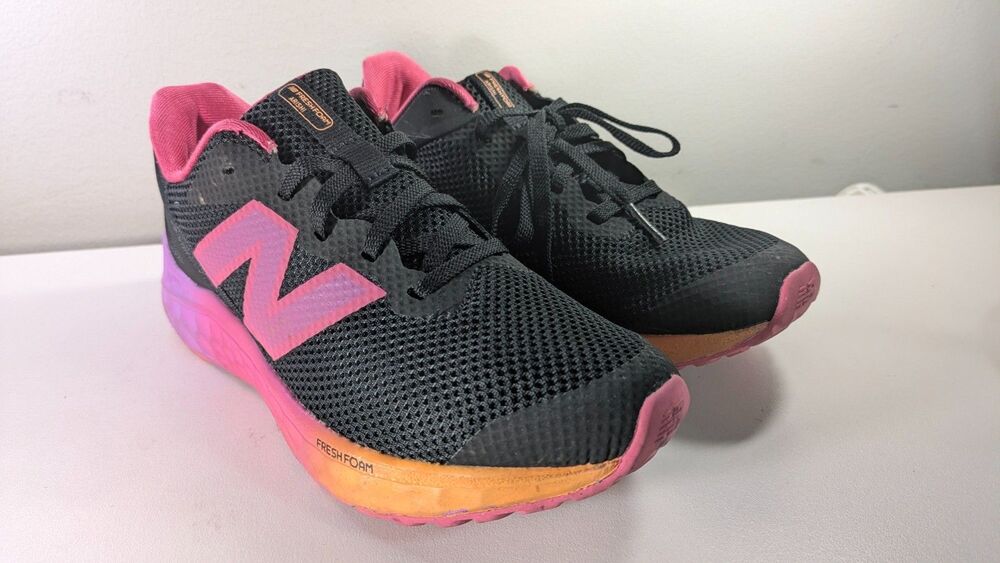 New Balance Kids Size 3.5M Fresh Foam Arishi v4 Running Sneakers